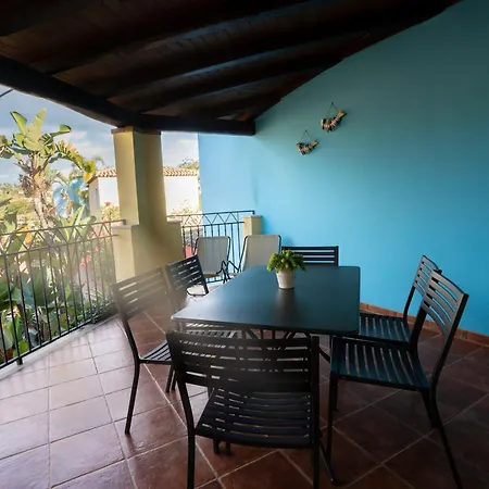 Apartahotel Borgo Degli Ulivi