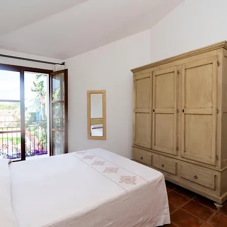 Apart Otel Borgo Degli Ulivi Àrbatax