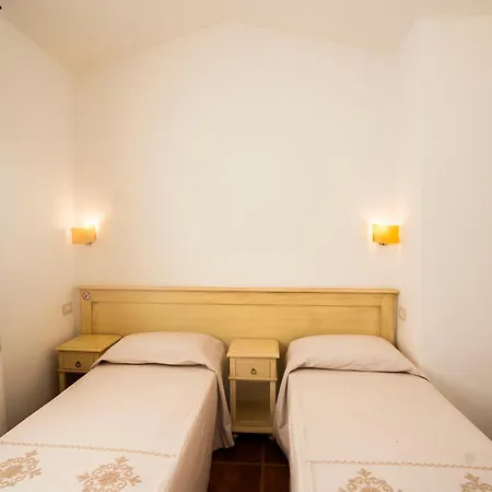Borgo Degli Ulivi Apart Otel 3*