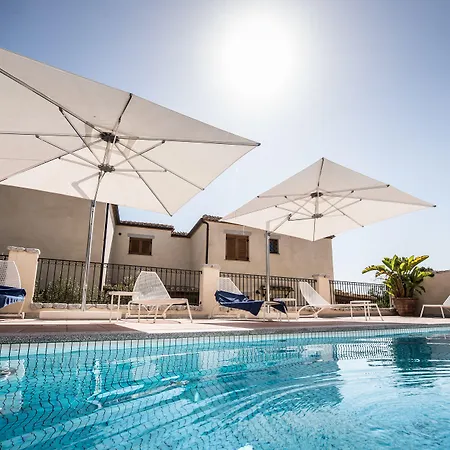 Borgo Degli Ulivi Apart Otel Àrbatax