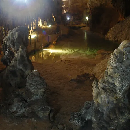 Apart Otel Borgo Degli Ulivi Àrbatax