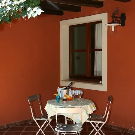 Apart Otel Borgo Degli Ulivi Àrbatax