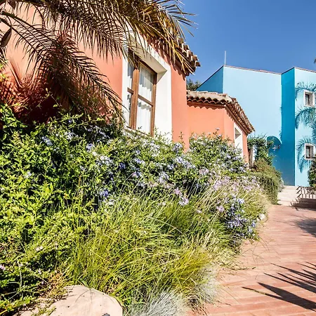 Apart Otel Borgo Degli Ulivi 3*
