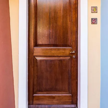 Borgo Degli Ulivi 3* Àrbatax