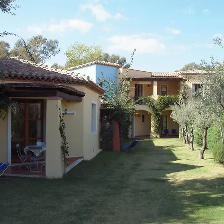 Borgo Degli Ulivi 3*