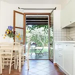 Borgo Degli Ulivi Àrbatax