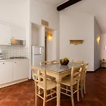 Borgo Degli Ulivi Aparthotel