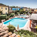 Borgo Degli Ulivi Aparthotel
