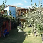 Borgo Degli Ulivi Aparthotel 3*