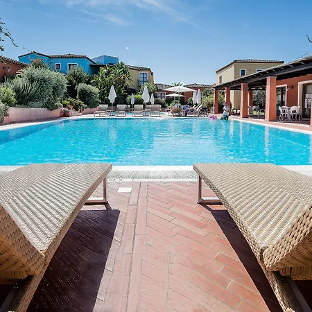 Borgo Degli Ulivi 3*