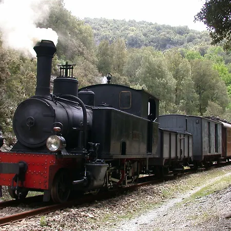 アパートホテル Borgo Degli Ulivi