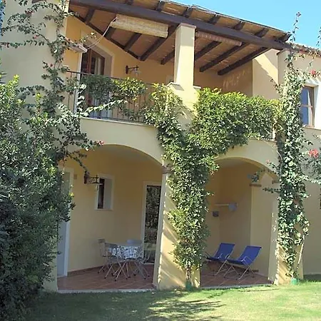 Borgo Degli Ulivi 3* Àrbatax