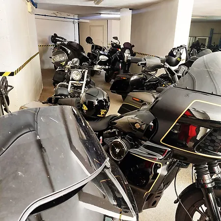 Borgo Degli Ulivi Apart Otel Àrbatax