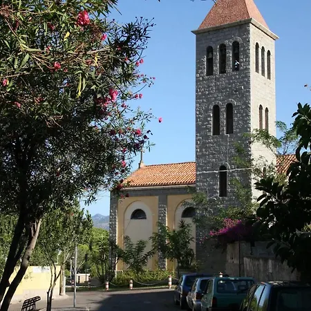 Borgo Degli Ulivi Àrbatax