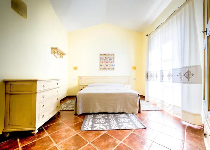 Borgo Degli Ulivi Aparthotel