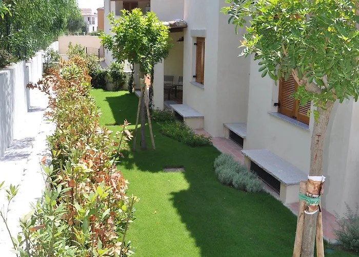 Borgo Degli Ulivi Aparthotel