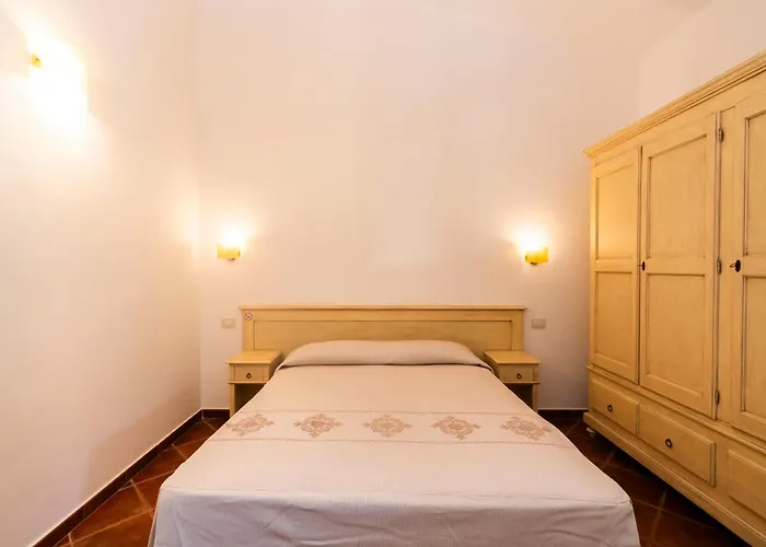 Borgo Degli Ulivi 3* Àrbatax