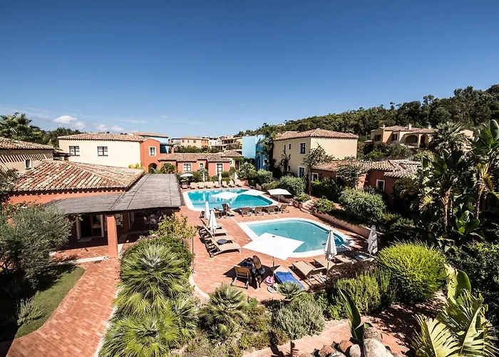 Borgo Degli Ulivi Aparthotel