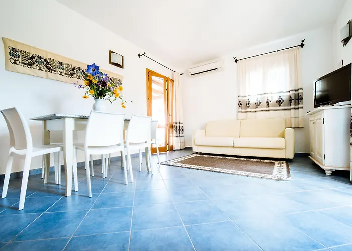 Borgo Degli Ulivi Aparthotel Àrbatax